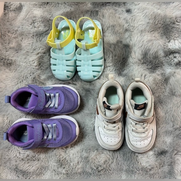 Bundle shoes, Nike Purple and White Kids Sneakers and Aqua Sandals - Picture 1 of 13